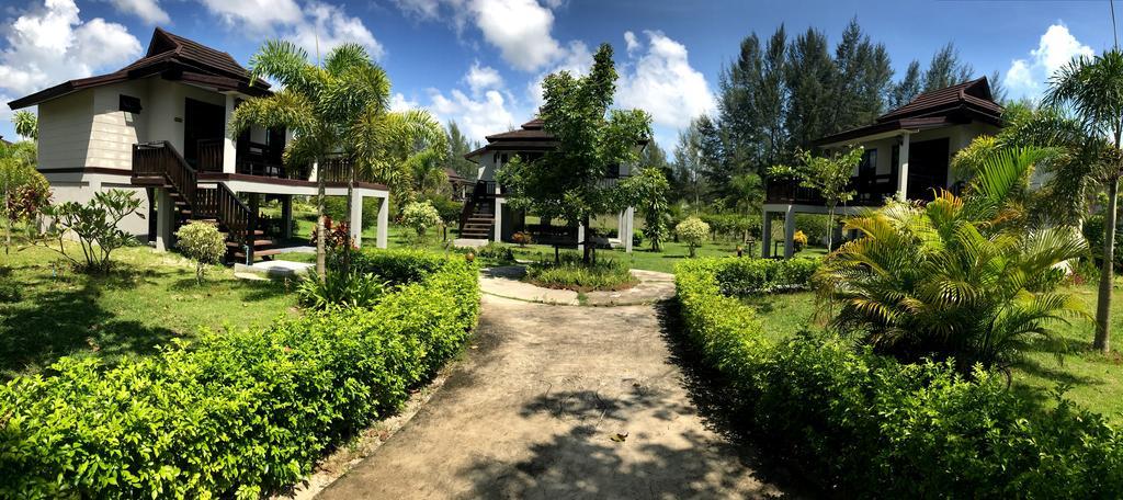 The Hip Resort @ Khao Lak Bang Sak Extérieur photo