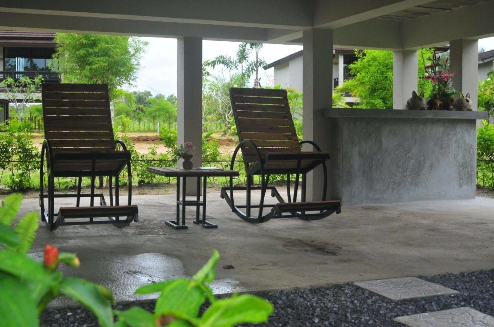 The Hip Resort @ Khao Lak Bang Sak Extérieur photo