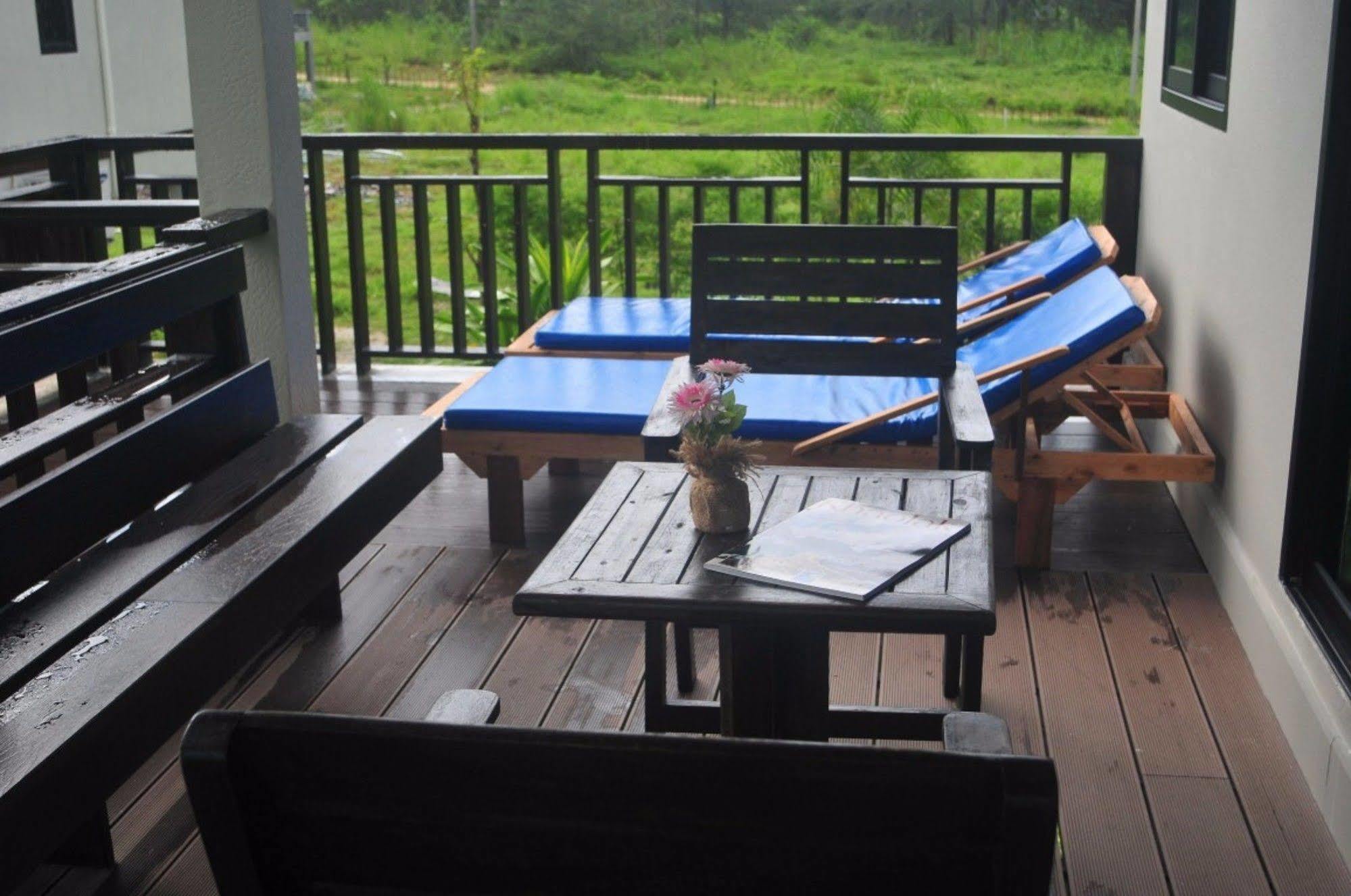 The Hip Resort @ Khao Lak Bang Sak Extérieur photo